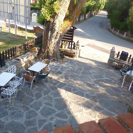 Hotel La Vega Alcalá de la Selva エクステリア 写真