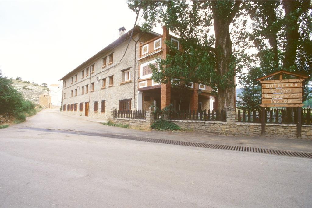 Hotel La Vega Alcalá de la Selva エクステリア 写真