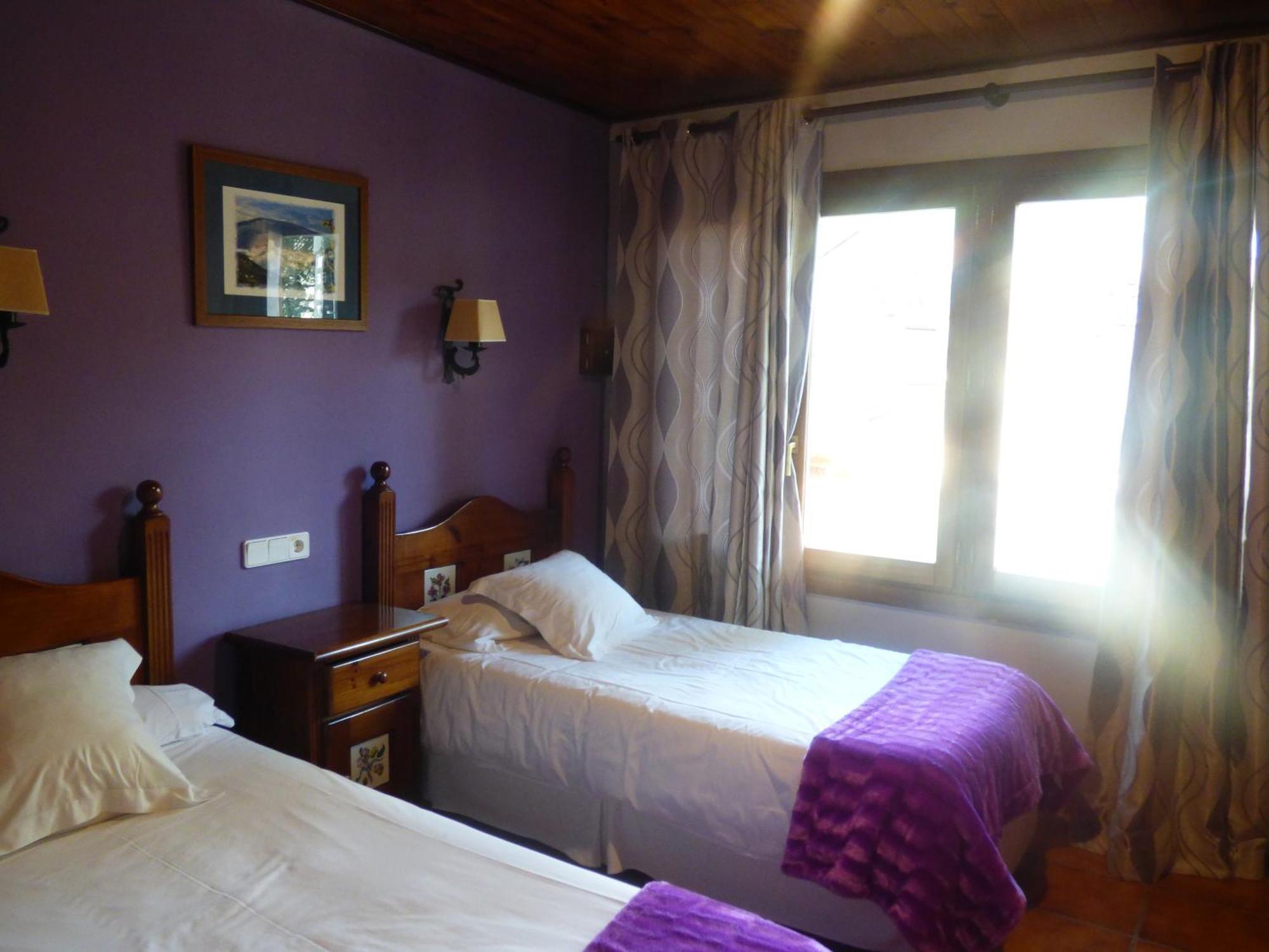 Hotel La Vega Alcalá de la Selva エクステリア 写真